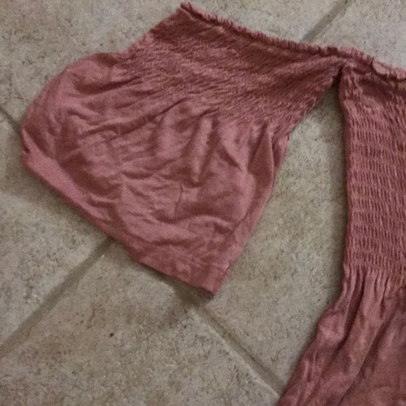 3/$10 Forever 21 blouse. Free with bundle! - Picture 2 of 4